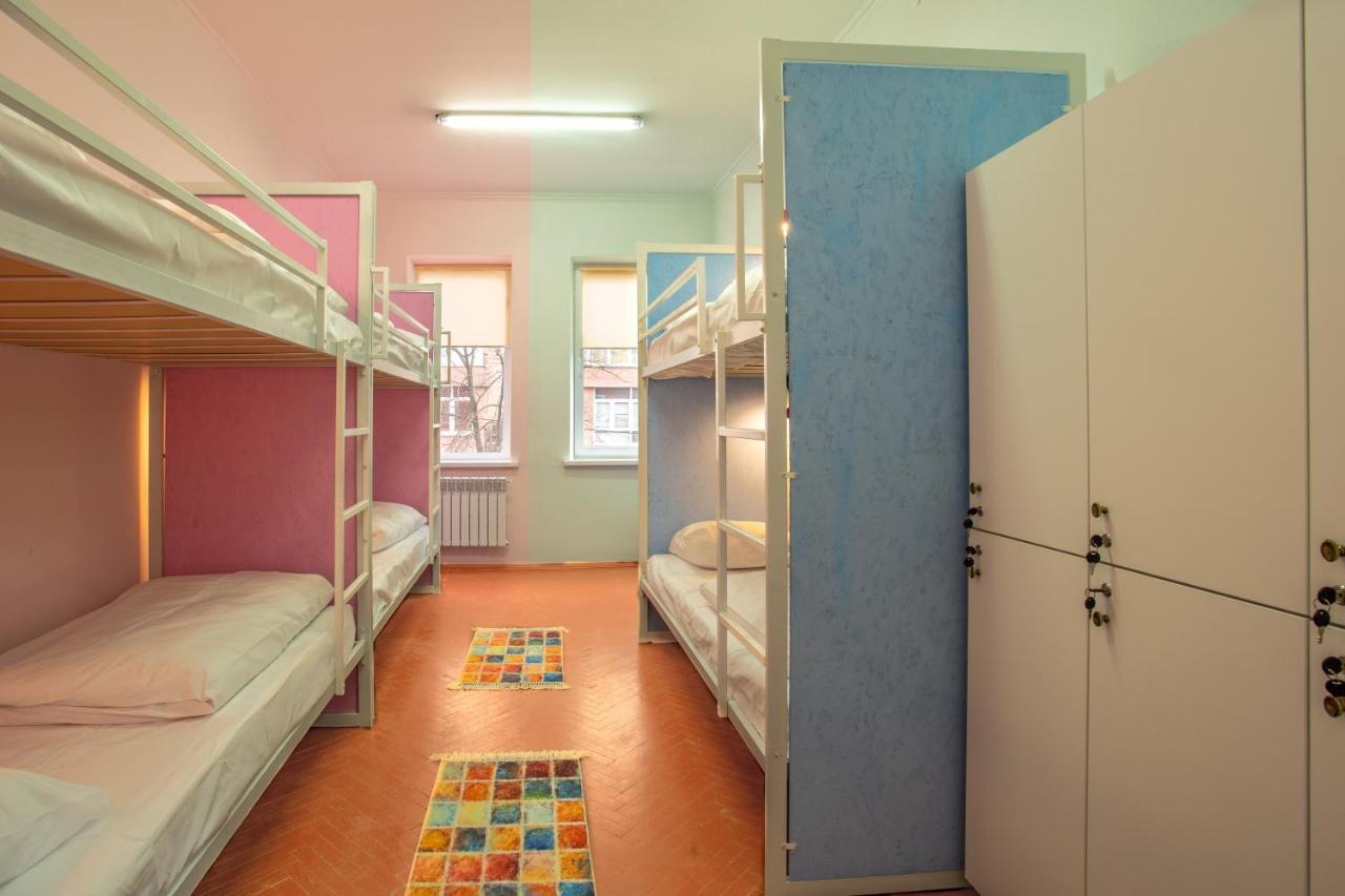 P2B Hostel & Bar Kijów Zewnętrze zdjęcie