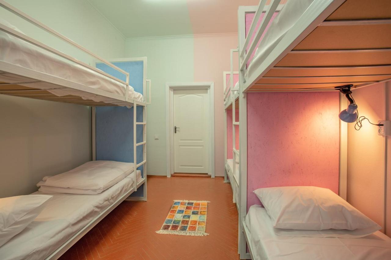 P2B Hostel & Bar Kijów Zewnętrze zdjęcie